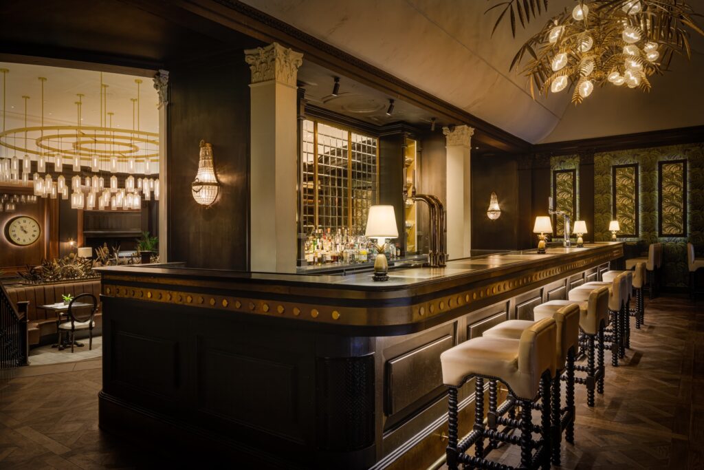 The Queens Hotel Bar